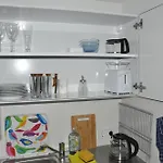 1-zimmer-appartment In Sieglar 트로이스도르프