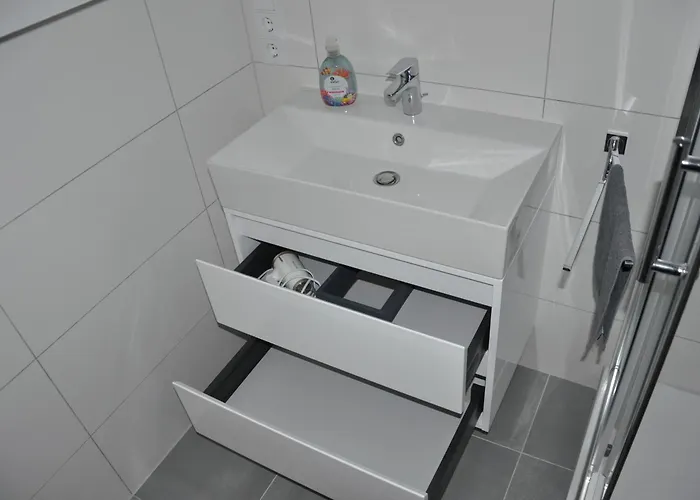 1-zimmer-appartment In Sieglar * Τρόισντορφ